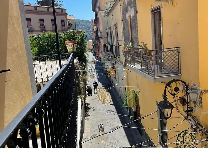 Alle Porte Del Castello